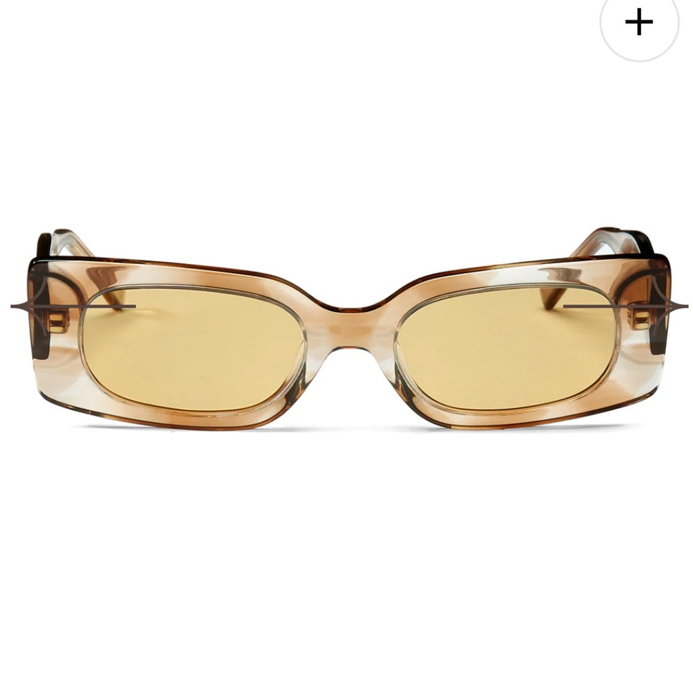 Eleventh:Hour Carli sunglasses - Crystal Horn cinimon